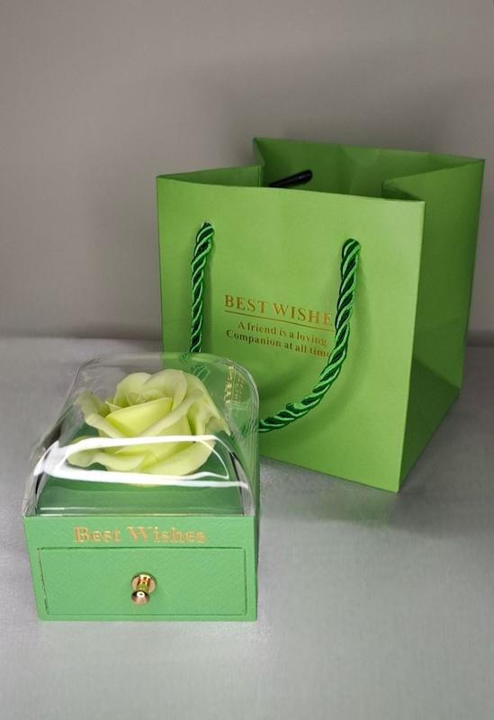 باکس هدیه وجعبه جواهرات 