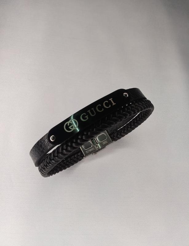 دستبند چرمی