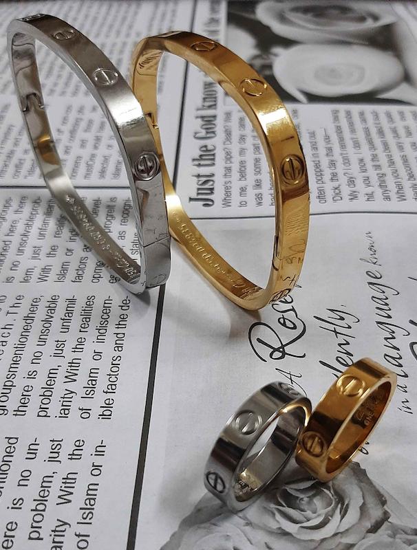 دستبندوانگشترکارتیر