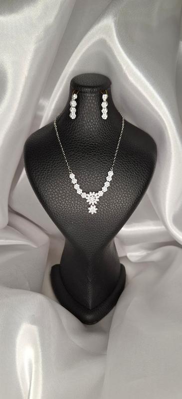 نیمست جواهری