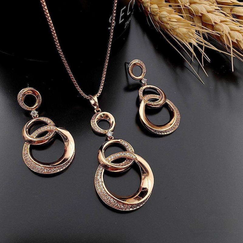 نیمست ژوپینگ بازنجیر