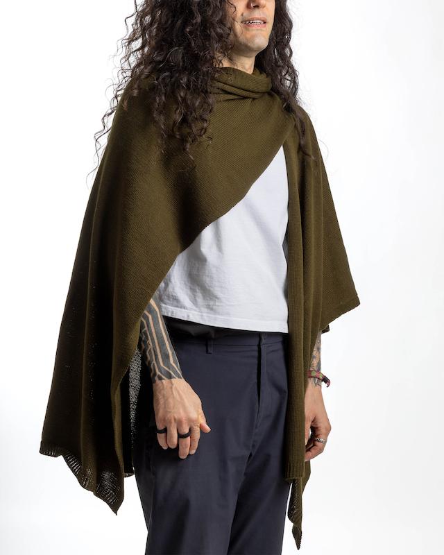 پانچو تک‌رنگ