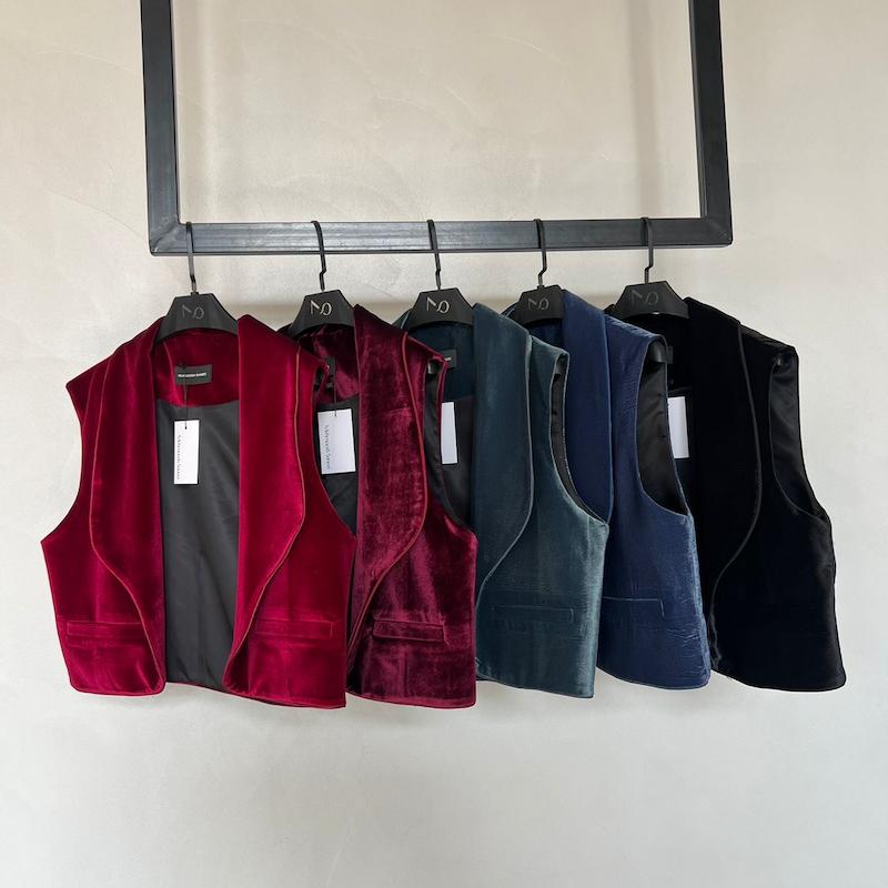 وست velvet