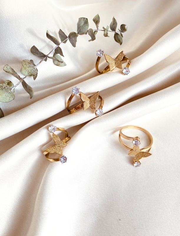 انگشتر پروانه يي