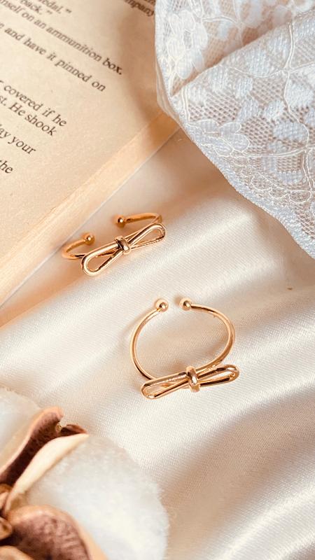 انگشتر پاپيوني