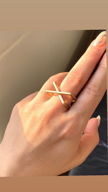 انگشتر  ضربدري