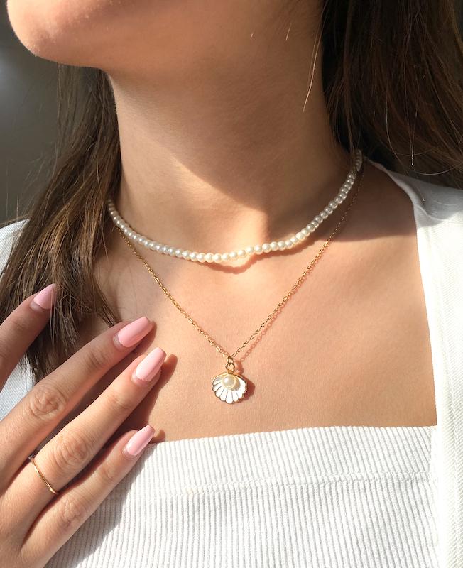 گردنبند های دولاين مرواريد