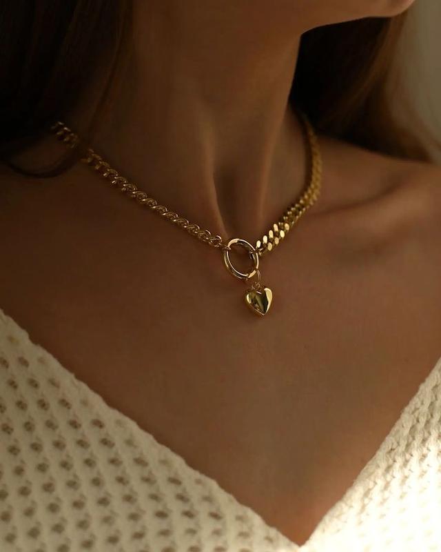 گردنبند کارتیه با آویز قلب