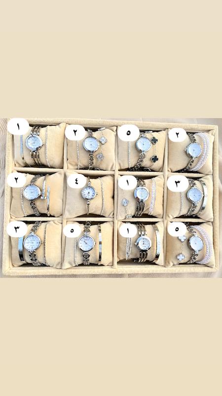 ساعت هاي مجلسی روز مادر