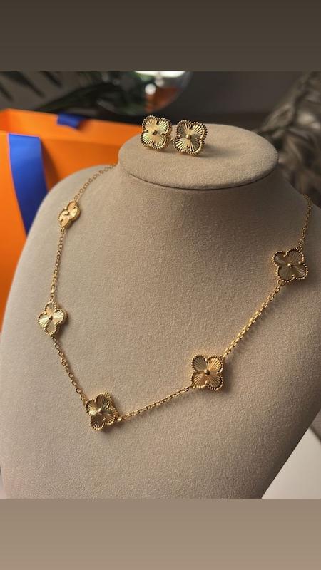 ست گوشواره و گردنبند ونكليف طلایی