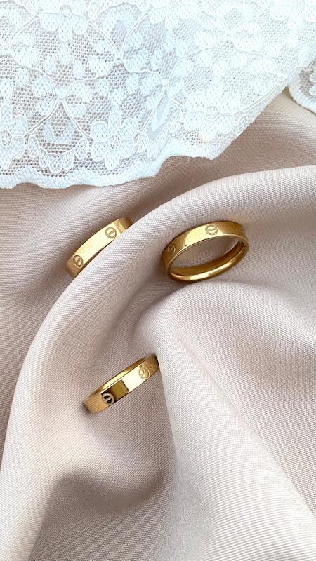 انگشتر  لاوکارتیه