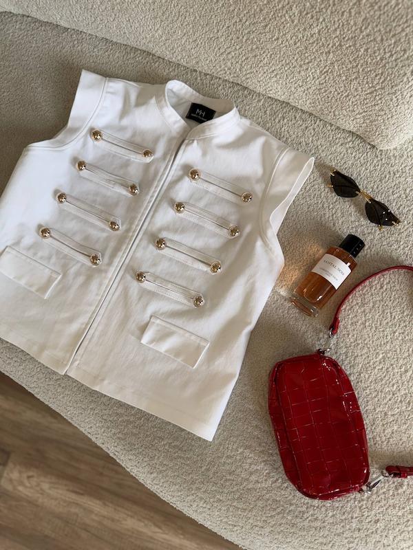 وست جين white