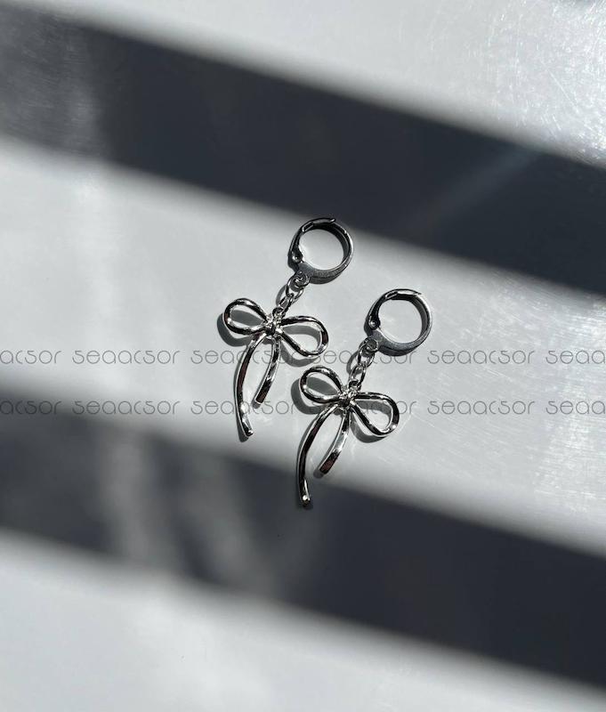 گوشواره پاپیون