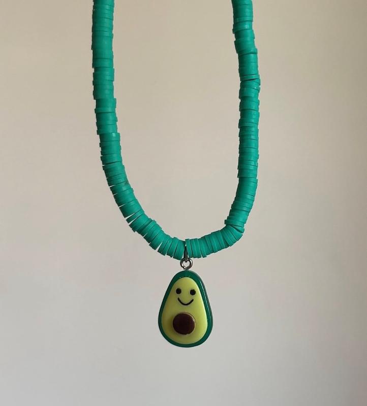 گردنبند آواکادو