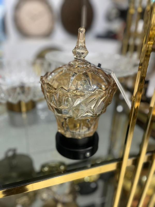 شکلات خوری لایتینگ