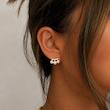 گوشواره مرواریدو خط 