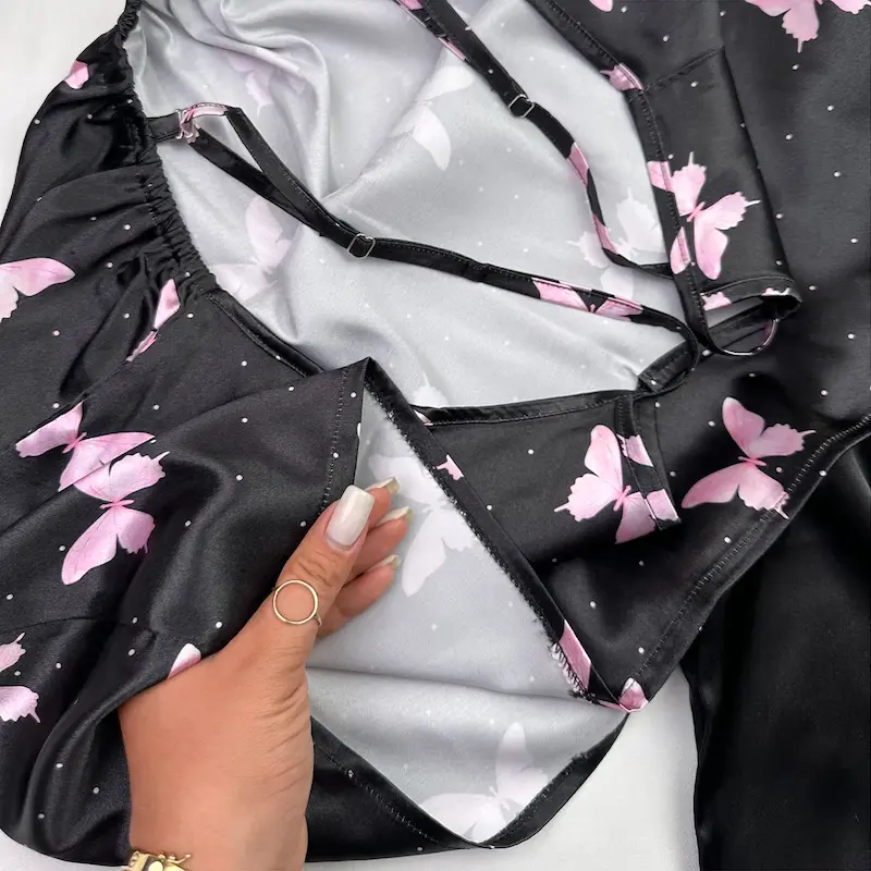 تاپ و شورتک ساتن بیگ سایز  مشکی طرح پروانه