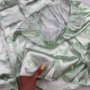 تاپ و شورتک ساتن بیگ سایز  طرح دایناسور