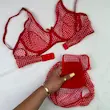 ست شورت و سوتین توری چهارخانه قرمز 