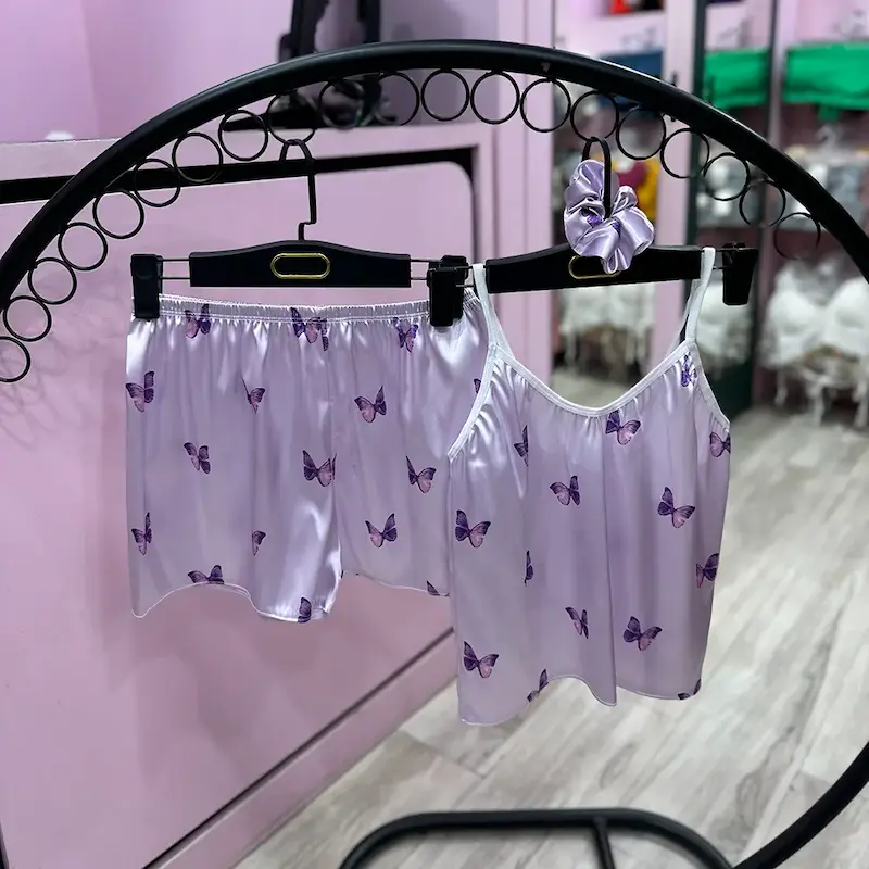 ست لباس خواب ساتن زنانه فانتزی  طرح پروانه