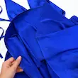 پیراهن ساتن زنانه آبی پشت باز گردنی