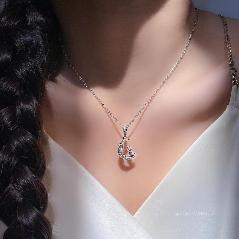 گردنبند ماه گربه