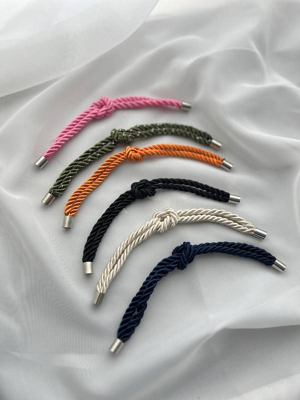 دستبند کنفی