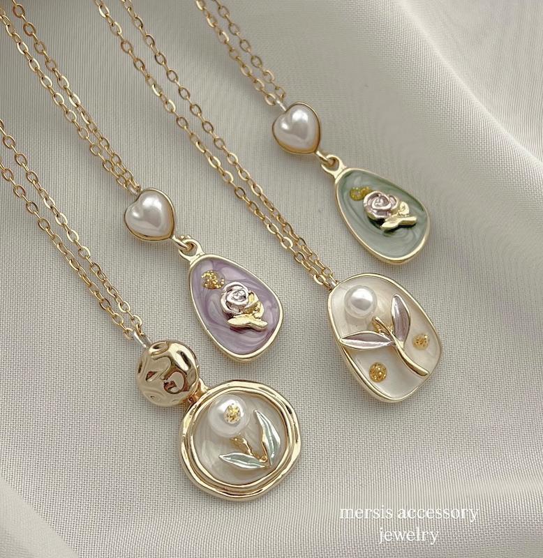 کالکشن گردنبند گل رنگی