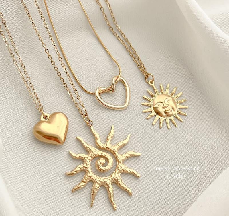 گردنبند قلب و خورشید