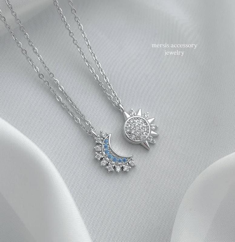 گردنبند ماه و خورشید کاپلی