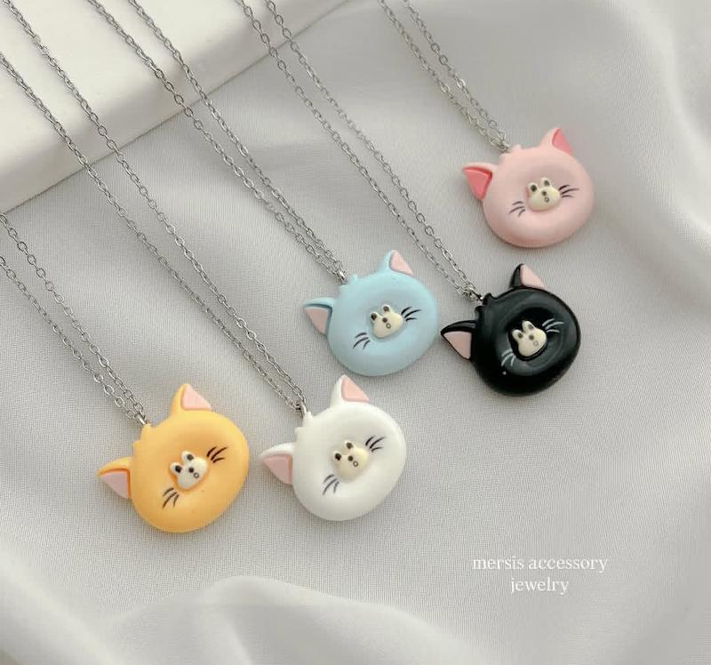 گردنبند تام (گربه)