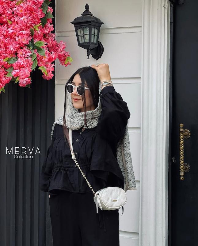 شومیز چین دار