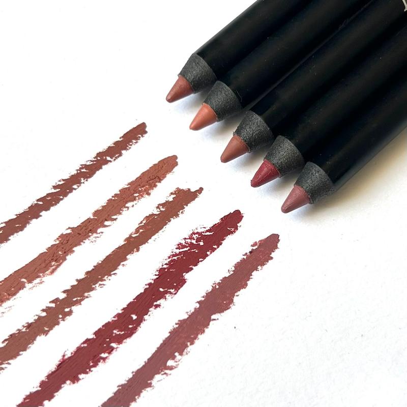 خط لب بادوام مسمرایز