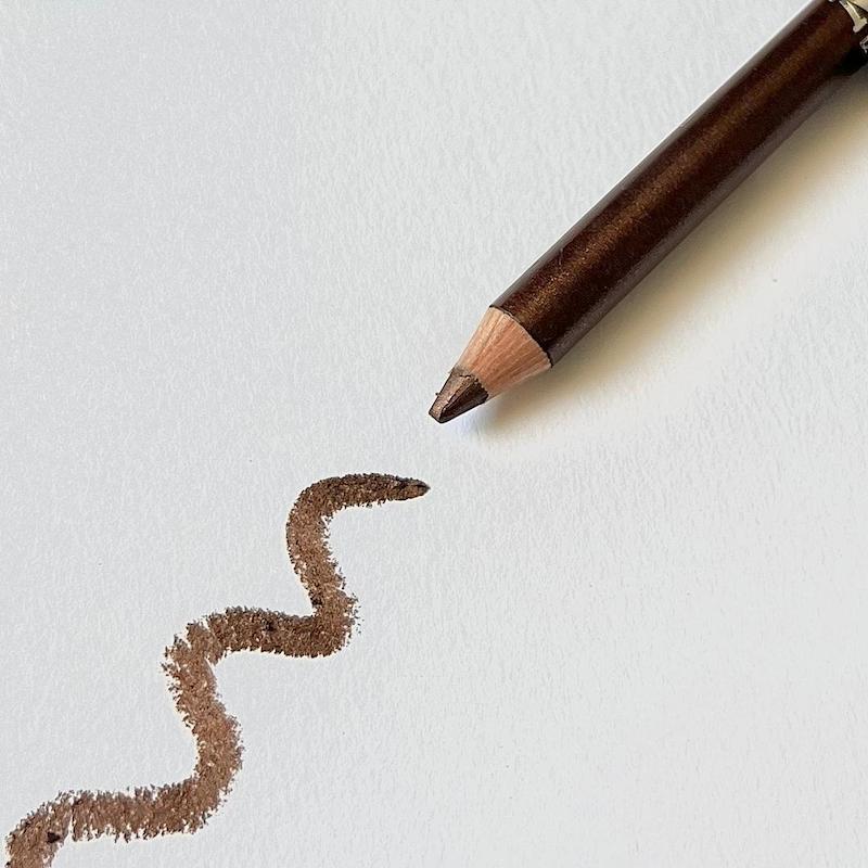 مداد چشم قهوه‌ای متالیک مسمرایز