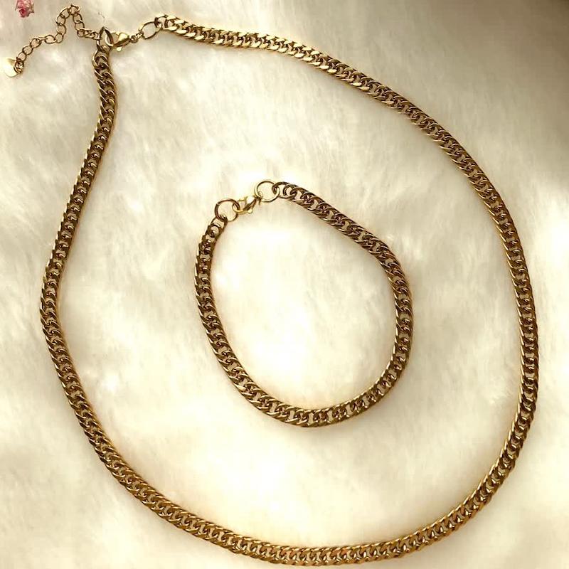 گردنبند و دستبند کارتیر استیل