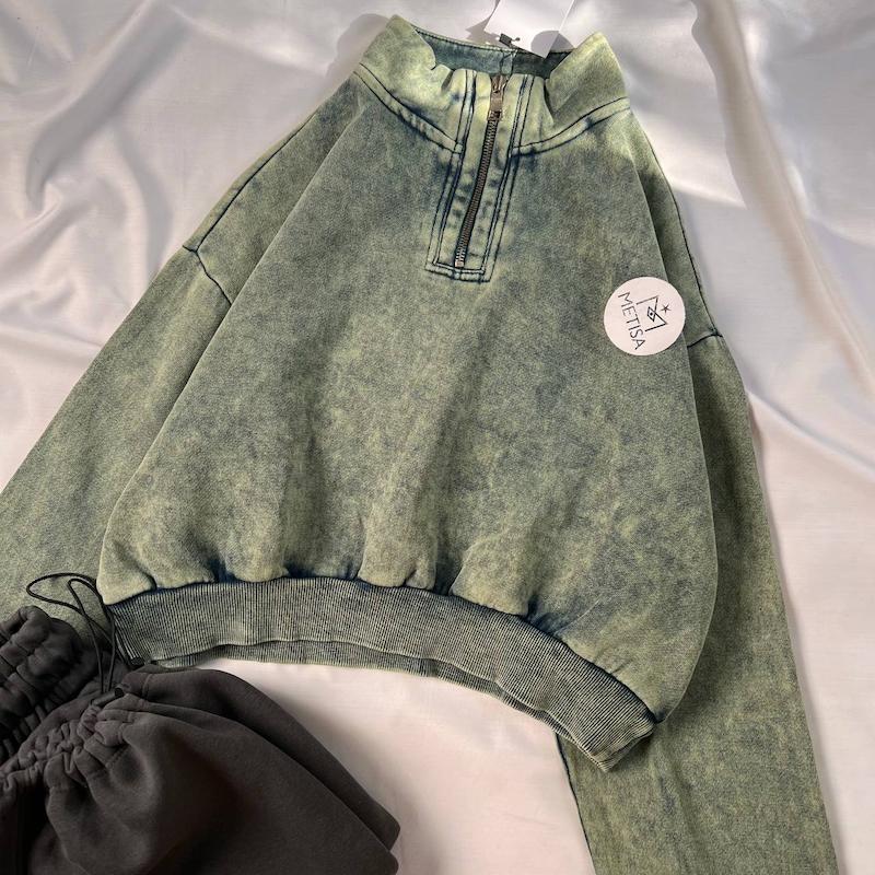 نیم‌زیپ سبز سنگشور bershka