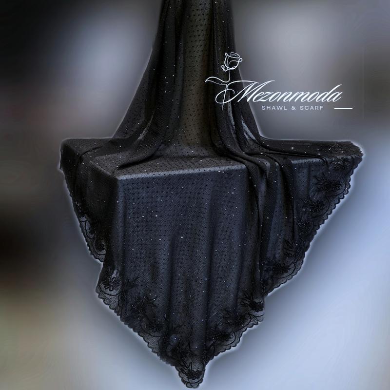روسری حریر گلدوزی پر نگین