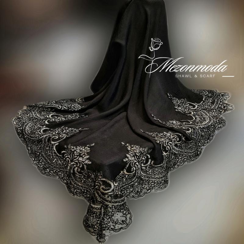 روسری مجلسی گلدوزی