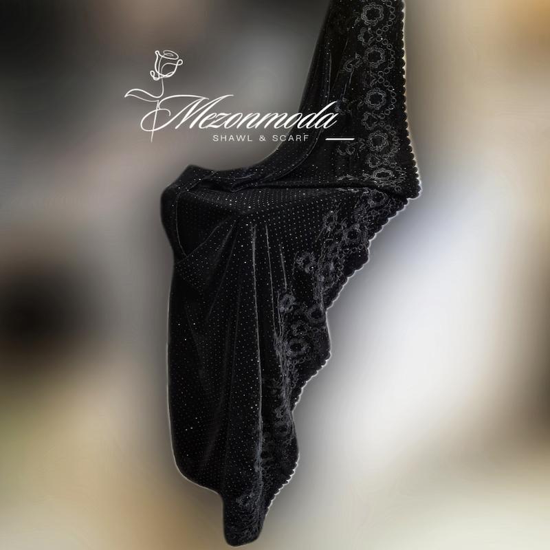 شال مخمل گلدوزی پر نگین