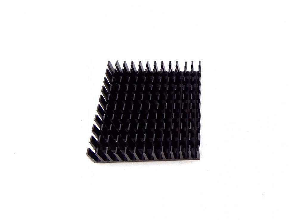 هیت سینک سایز 4x4cm مخصوص المان سردکننده رنگ مشکی  کد(1152)