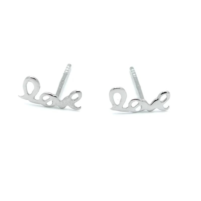 گوشواره میخی نقره طرح لاو  LOVE کد: AS03