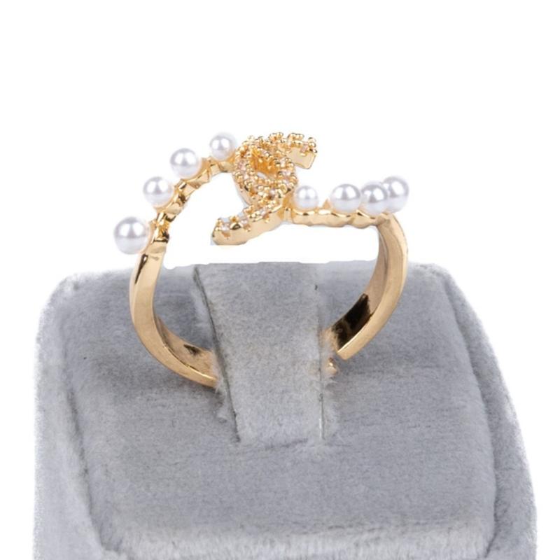 انگشتر فانتزی، طرح شنل، مرواریدی، نگین‌دار، آبکاری رادیوم، کد:B023