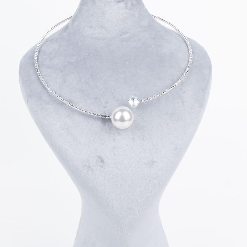 گردنبند طوق مرواریدی، نقره‌ای، نگین‌دار، کد: D067