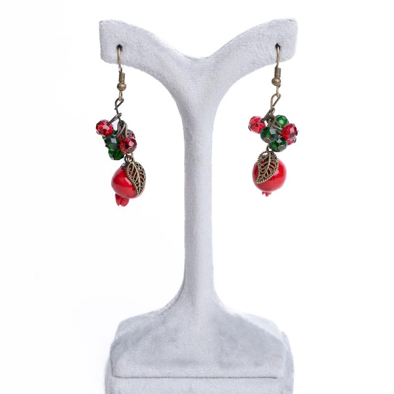 گوشواره یلدایی، آویزی، دارای کریستال، انار و برگ، برنز (زاماک)، کد: A0122