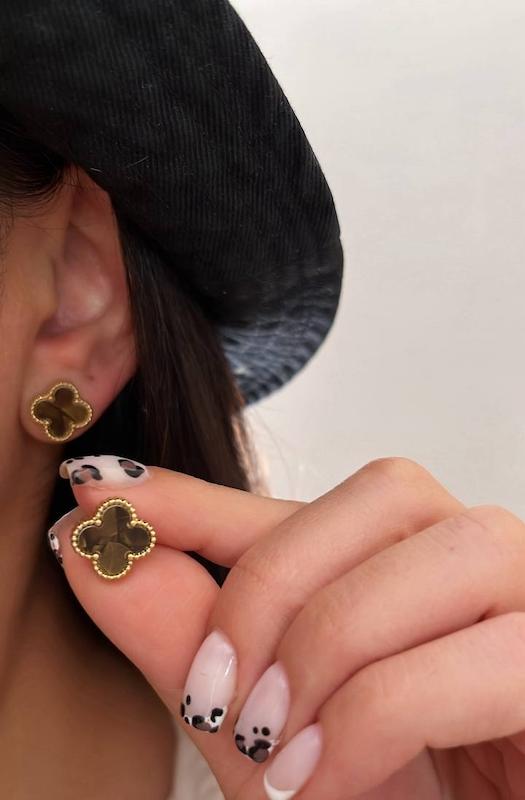 گوشواره ونکلیف 