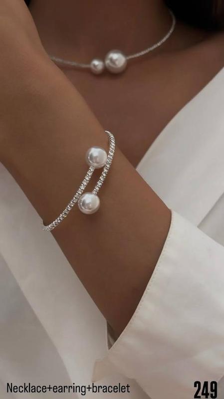 طوق و بنگل تنیسی مرواریدی