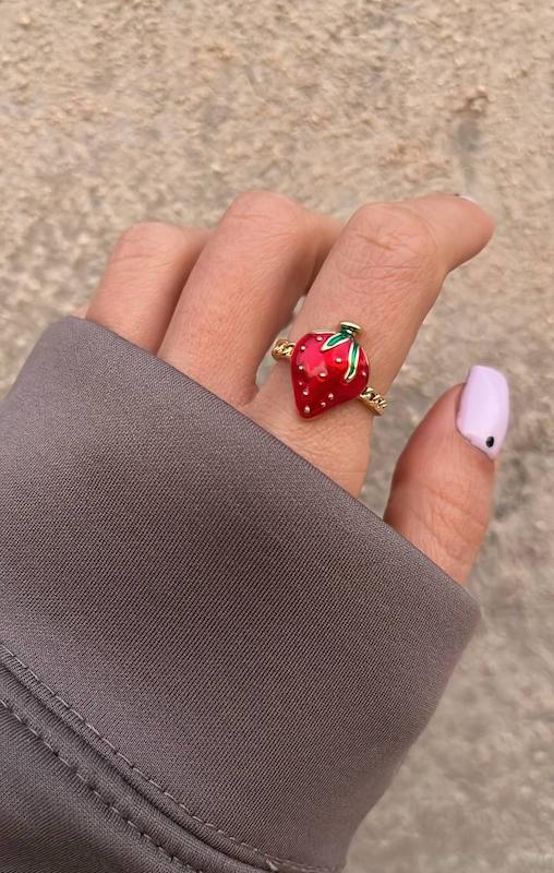 انگشتر مینیمال و فانتزی