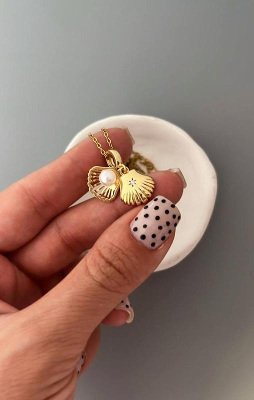 گردنبند صدفی 