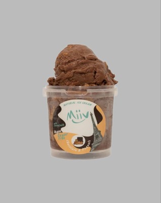 بستنی بادام زمینی شکلات رژیمی