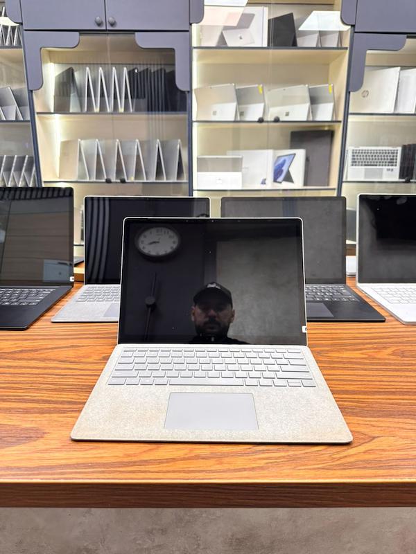 لپ تاپ ماکروسافت Surface Laptop1 استوک